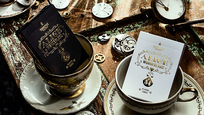 alice-in-wonderland-playing-cards-1.jpg