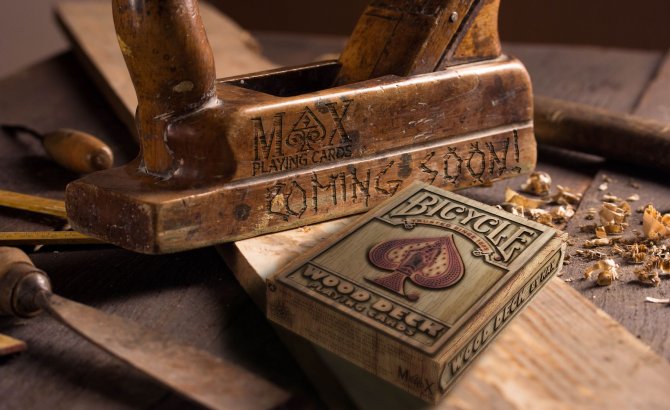 labimg_670_410_1_Wood-Deck-and-tools.jpg