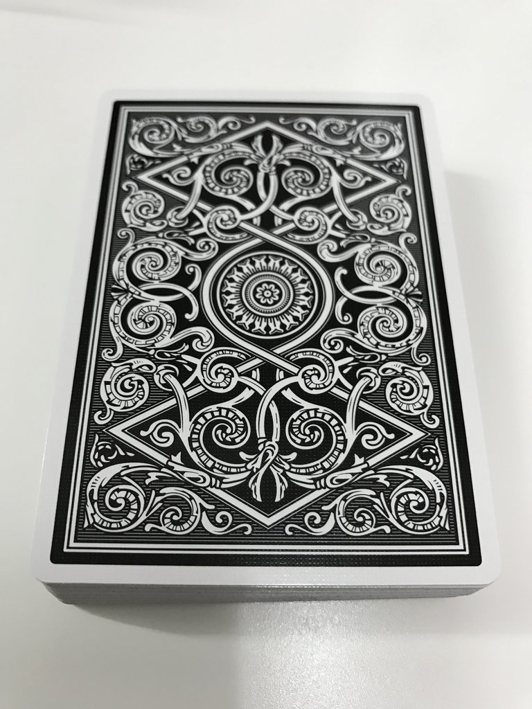 Serpentine-Black_1024x1024.JPG